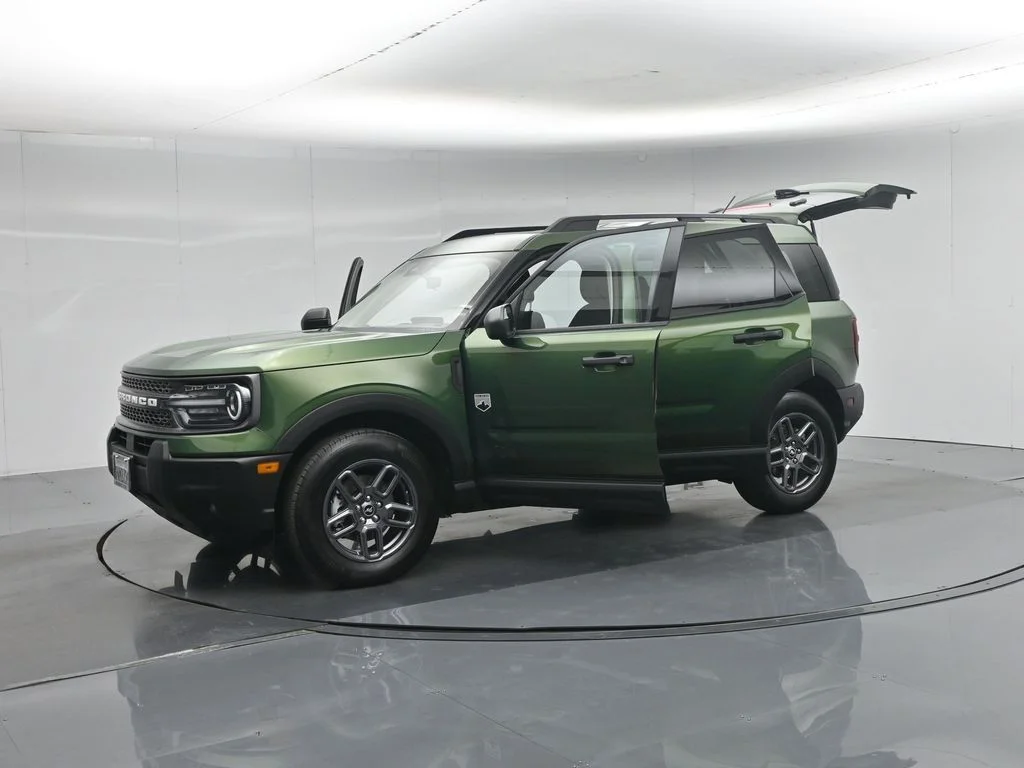 Certified Used 2025 Green Ford Big Bend image 6