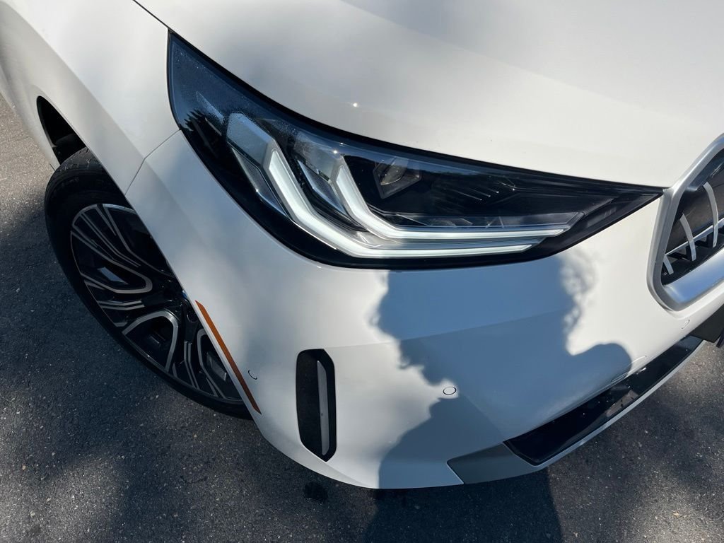Used 2026 Alpine White BMW 30 xDrive image 29