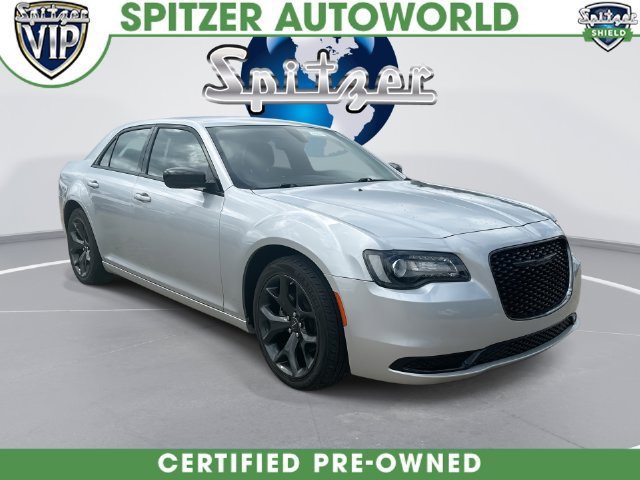 2023 Chrysler 300
