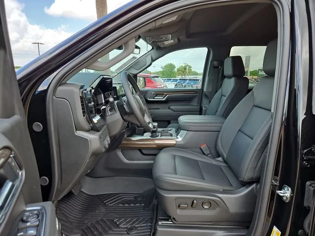 2026 Chevrolet Silverado 1500 LT Trail Boss - Photo 11