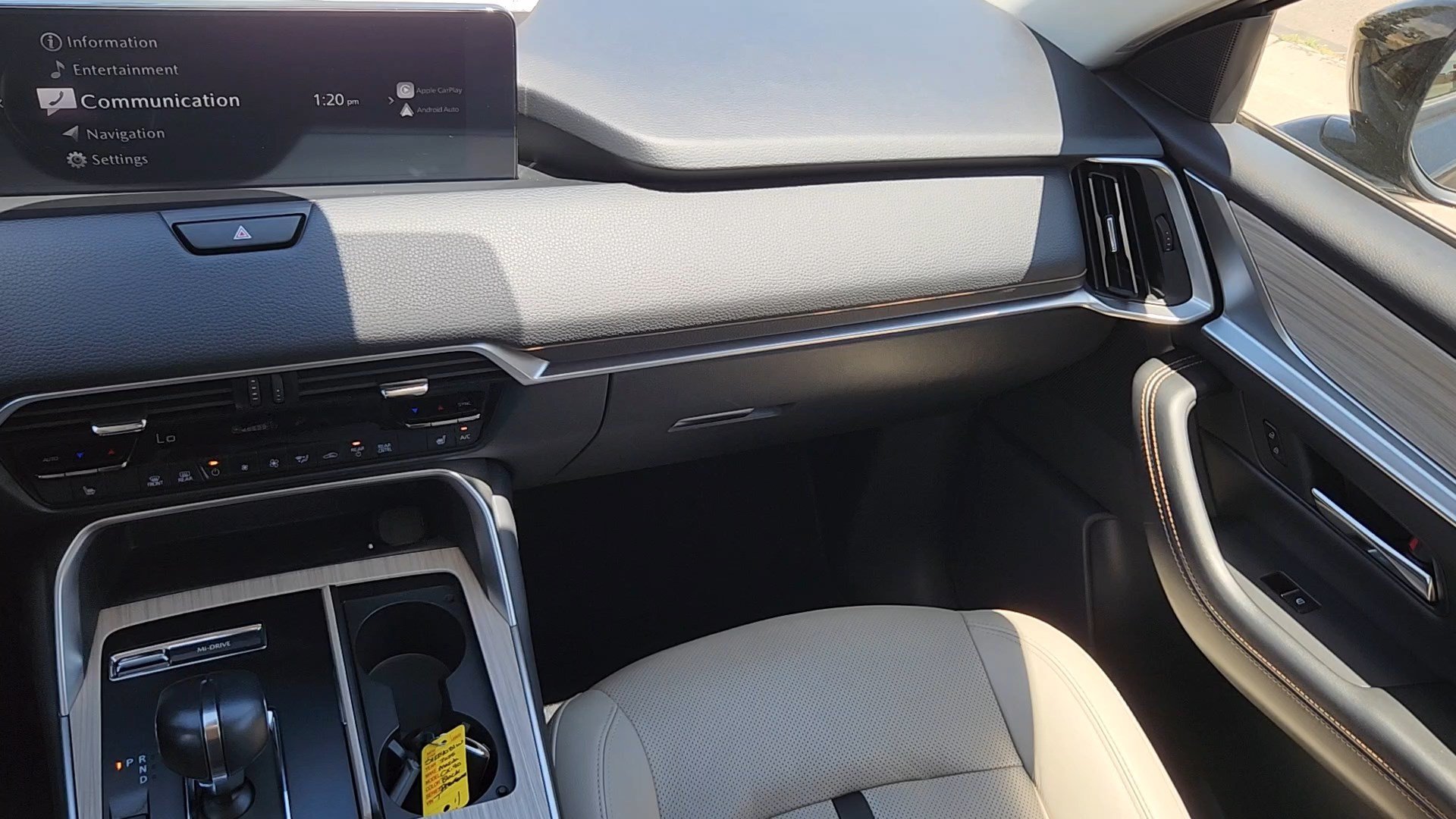 Used 2025 Jet Black Mica Mazda Preferred Package image 6
