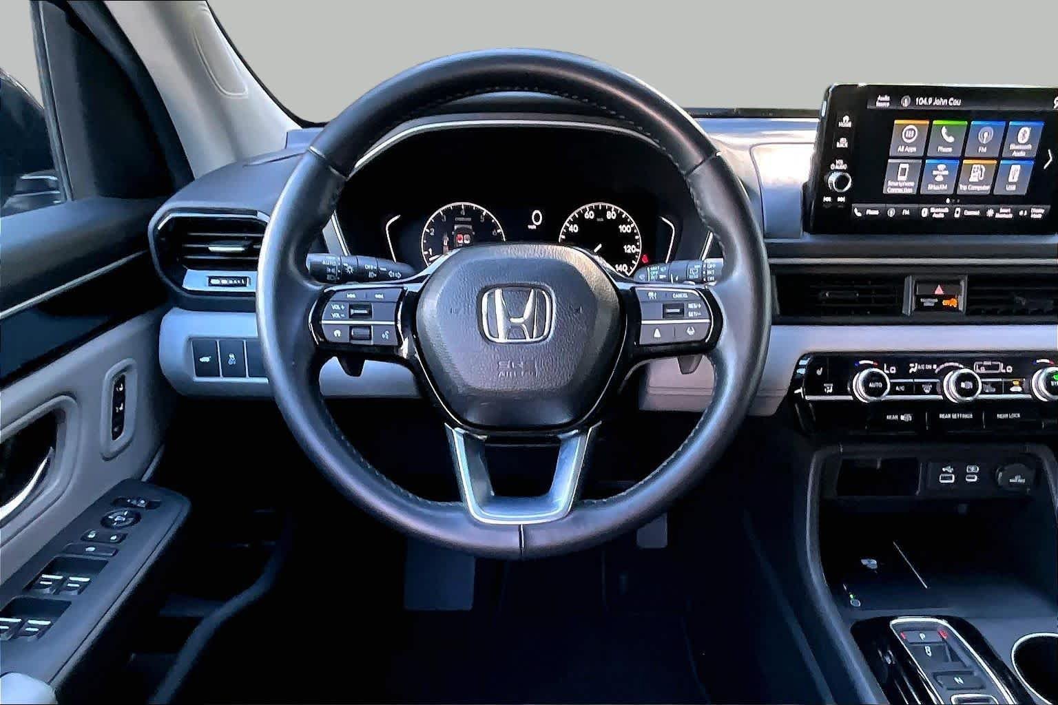 2025 Honda Pilot EX-L - Photo 6