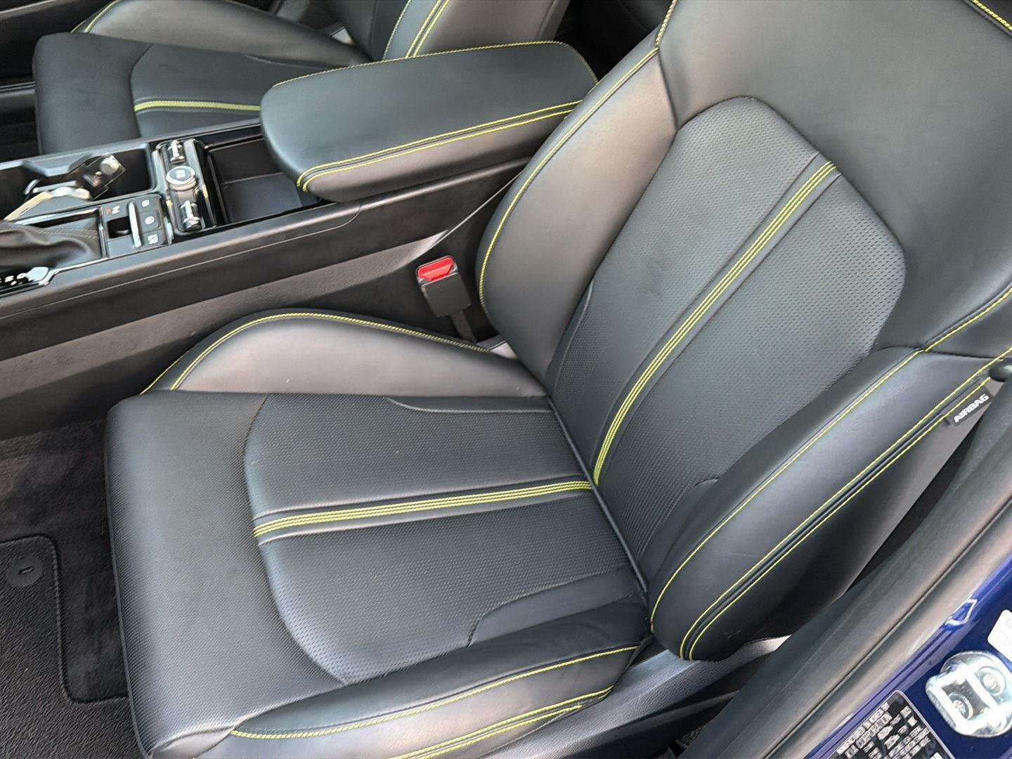 Used 2025 Yacht Blue Kia GT image 31