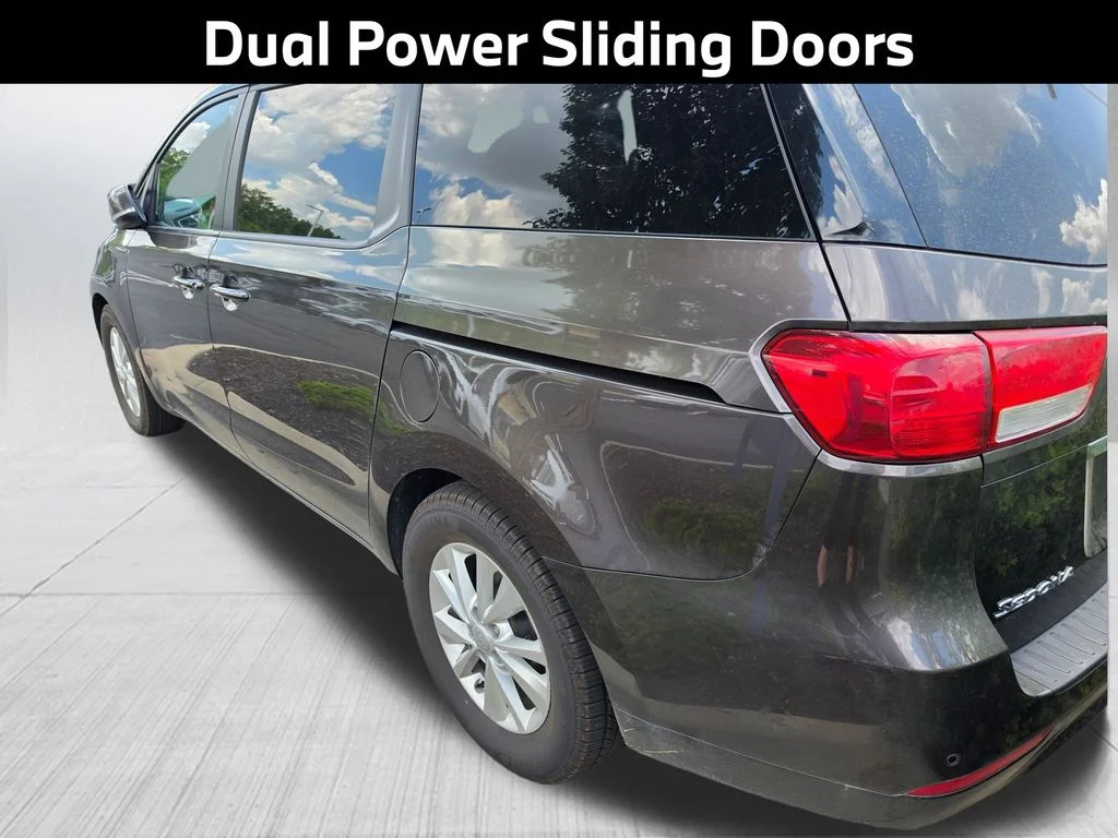 Used 2015 Silver Kia LX image 6