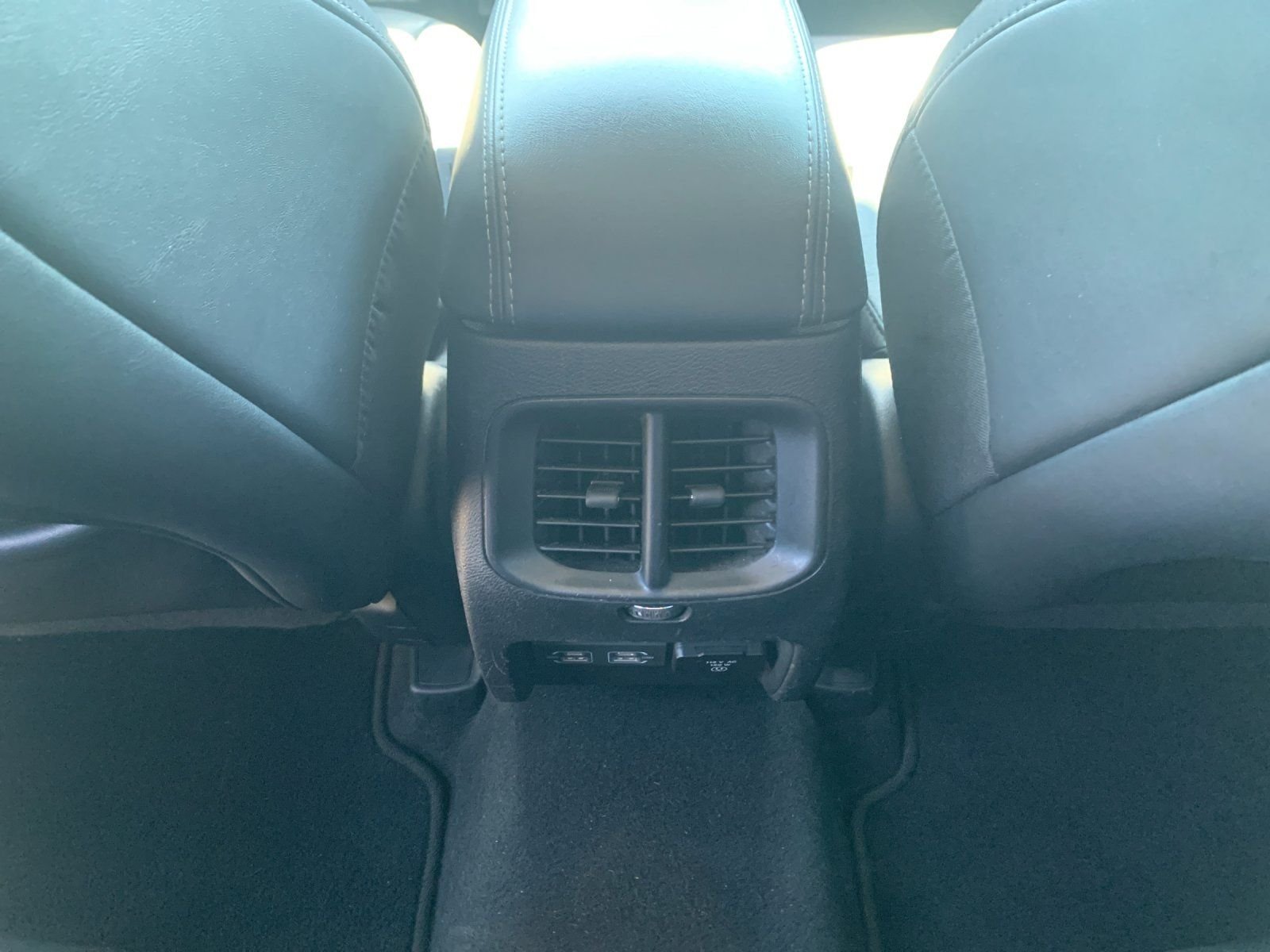 Used 2021 Red Jeep Latitude Lux image 14