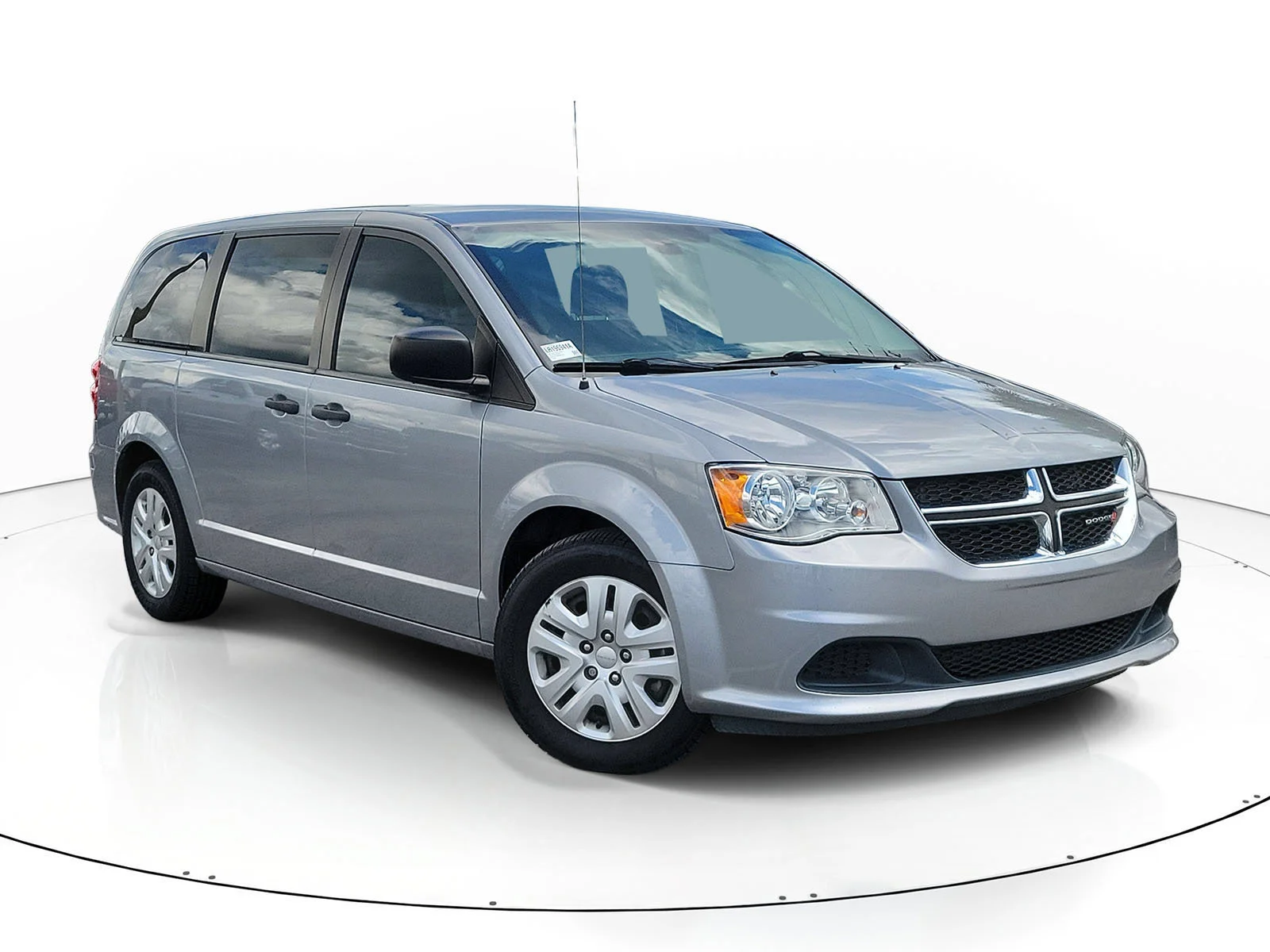 Used 2020 Billet Clearcoat Dodge SE image 1