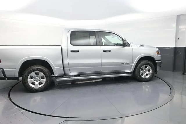 New 2026 Silver Zynith Exterior Paint RAM Big Horn/Lone Star image 10