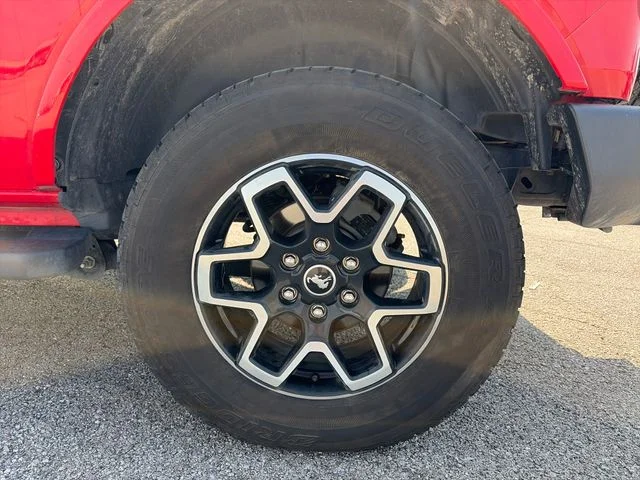 Used 2023 Red Ford Outer Banks image 28