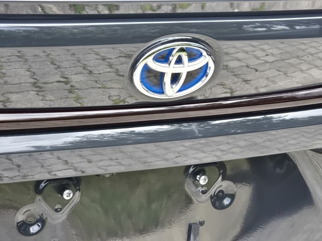 Used 2024 Gray Toyota SE image 10