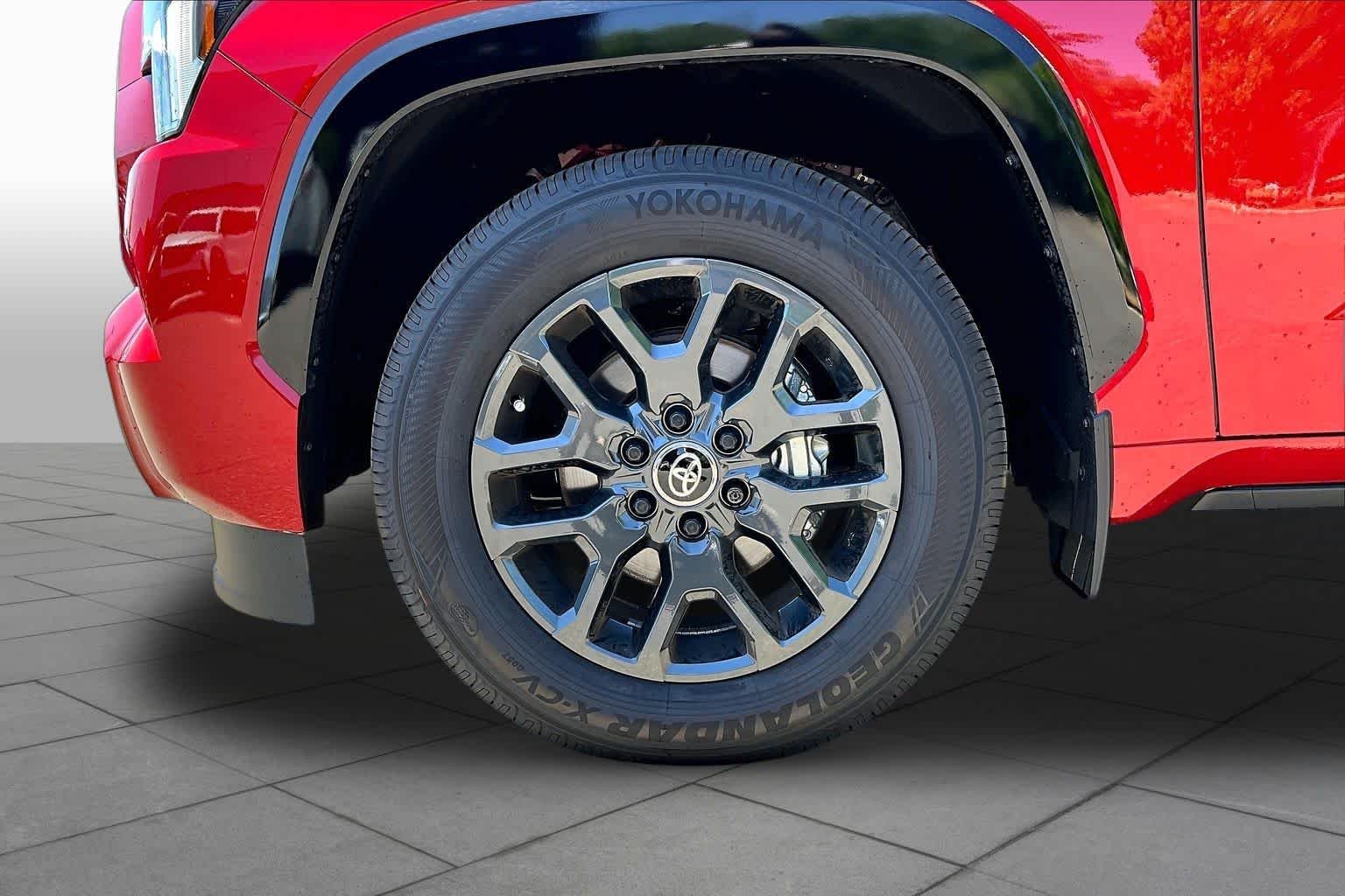 2026 Toyota Sequoia Platinum - Photo 11