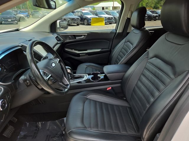 Used 2015 White Platinum Clearcoat Metallic Ford SEL image 33