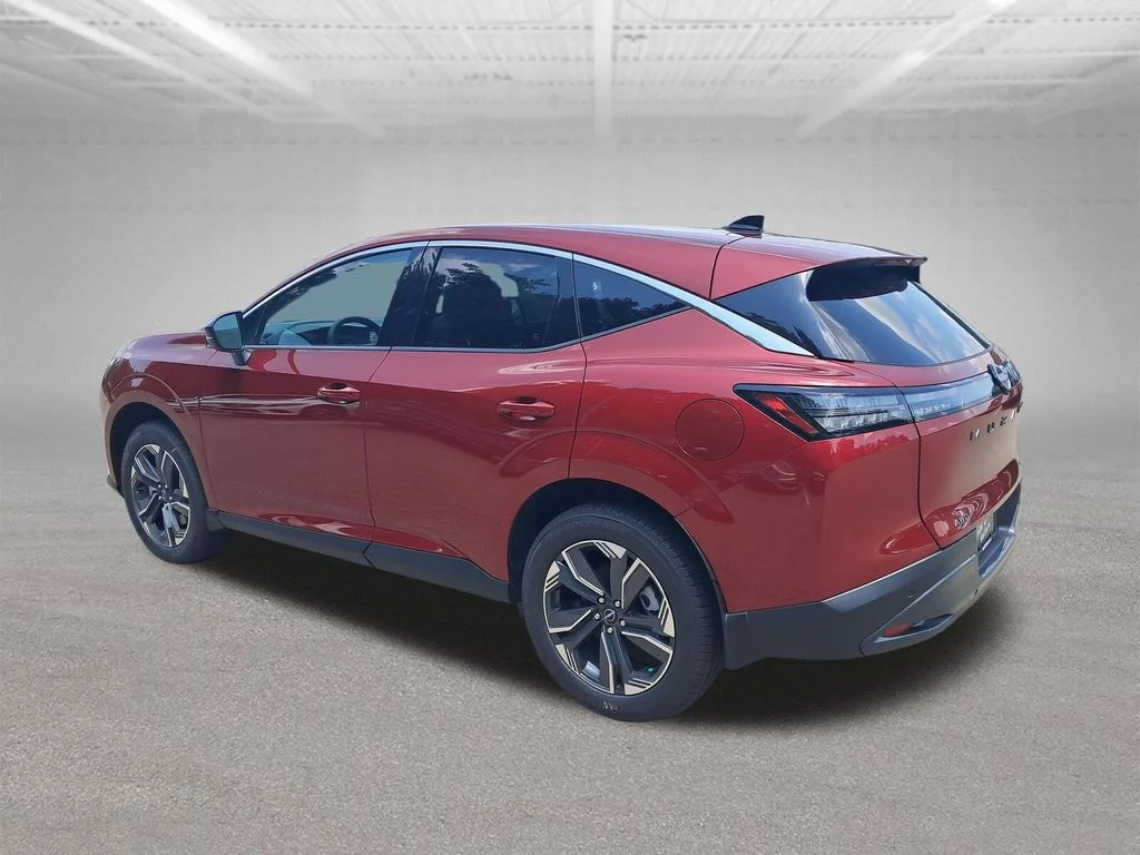 New 2026 Red Nissan SL image 3