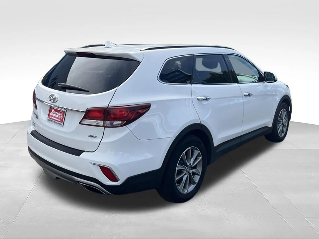 Used 2019 White Hyundai SE image 43