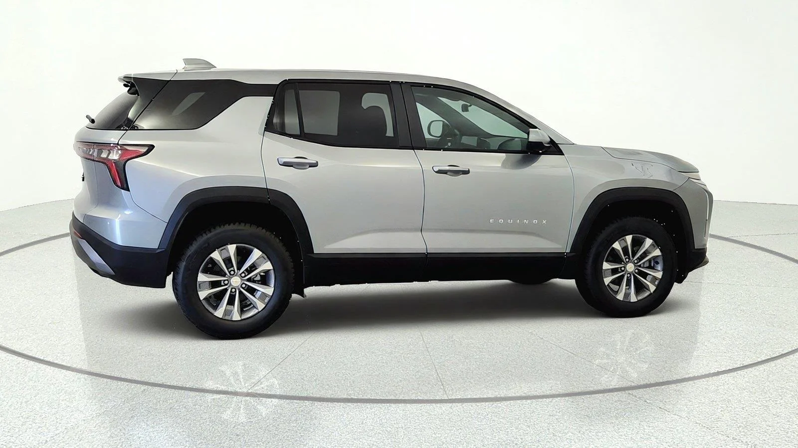 2027 Chevrolet Equinox LT - Photo 6