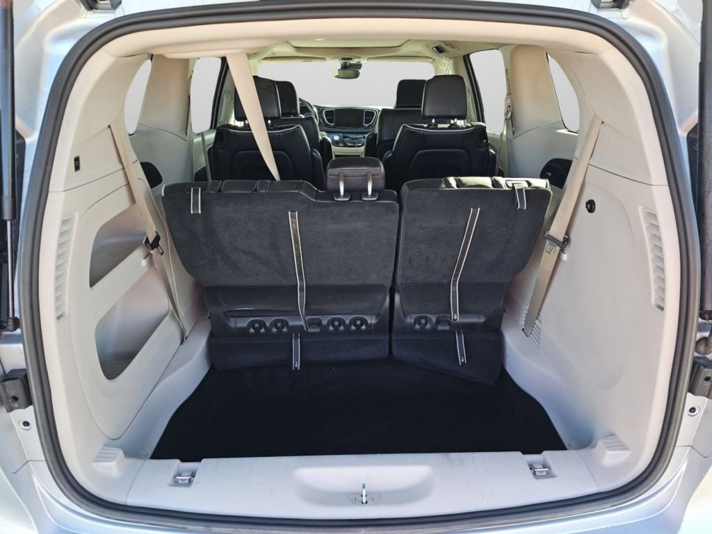 2023 Chrysler Pacifica Limited - Photo 28