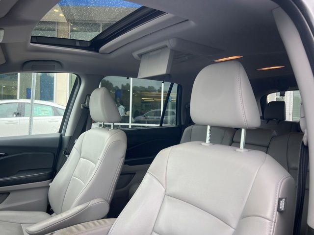 2018 Honda Pilot Touring - Photo 15