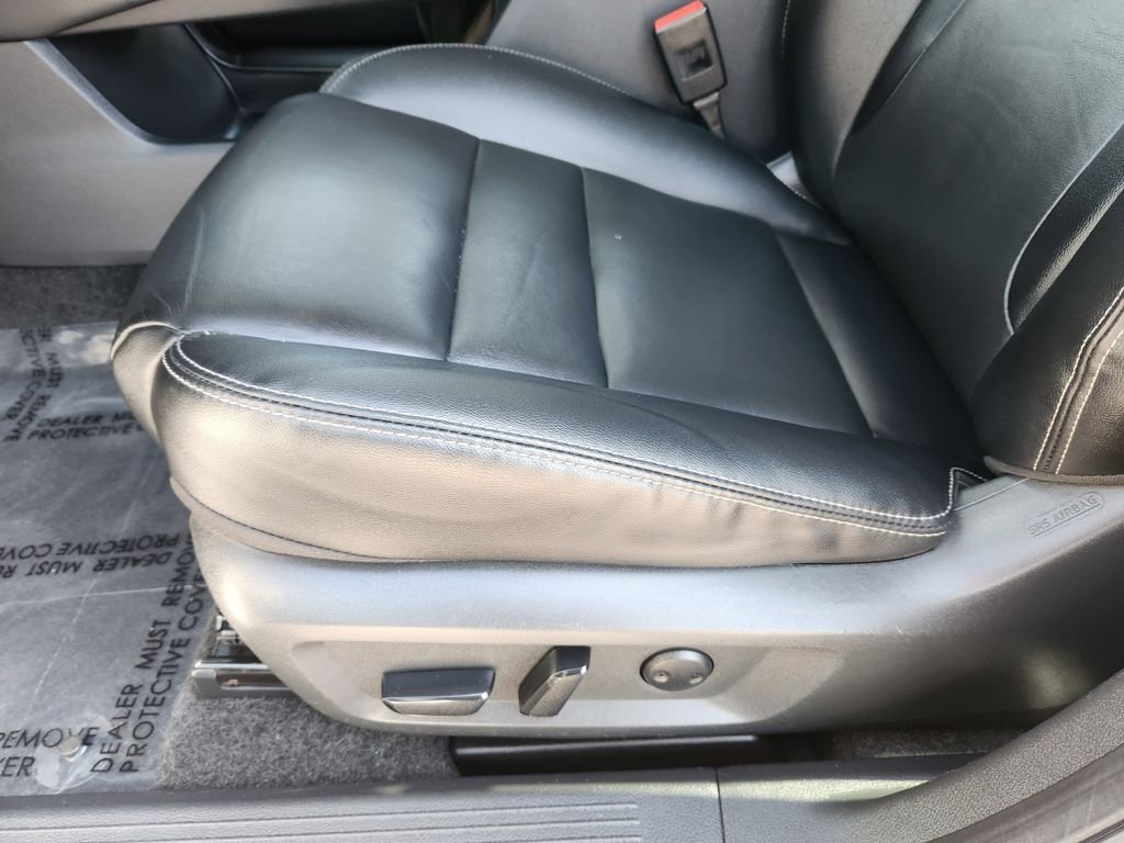 Certified Used 2023 White Nissan SL image 20