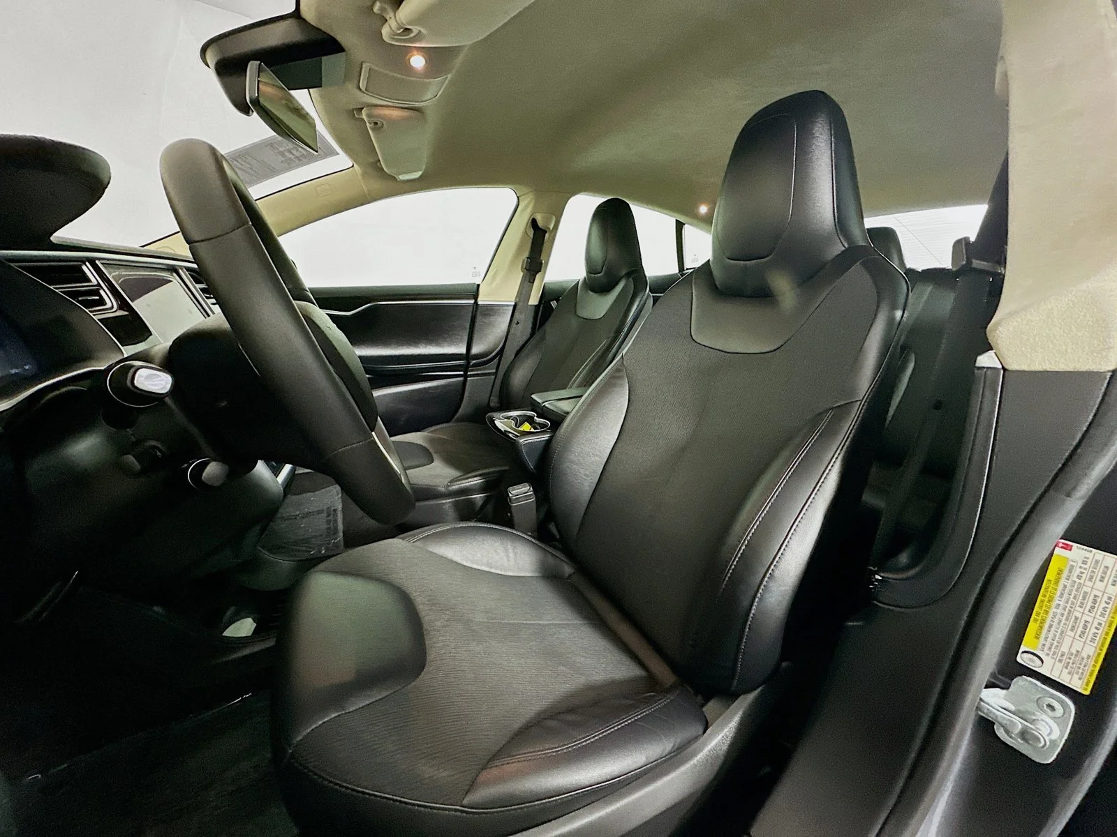 Used 2016 Black Tesla 75D image 19