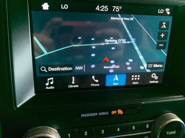 Used 2018 White Ford Limited image 3