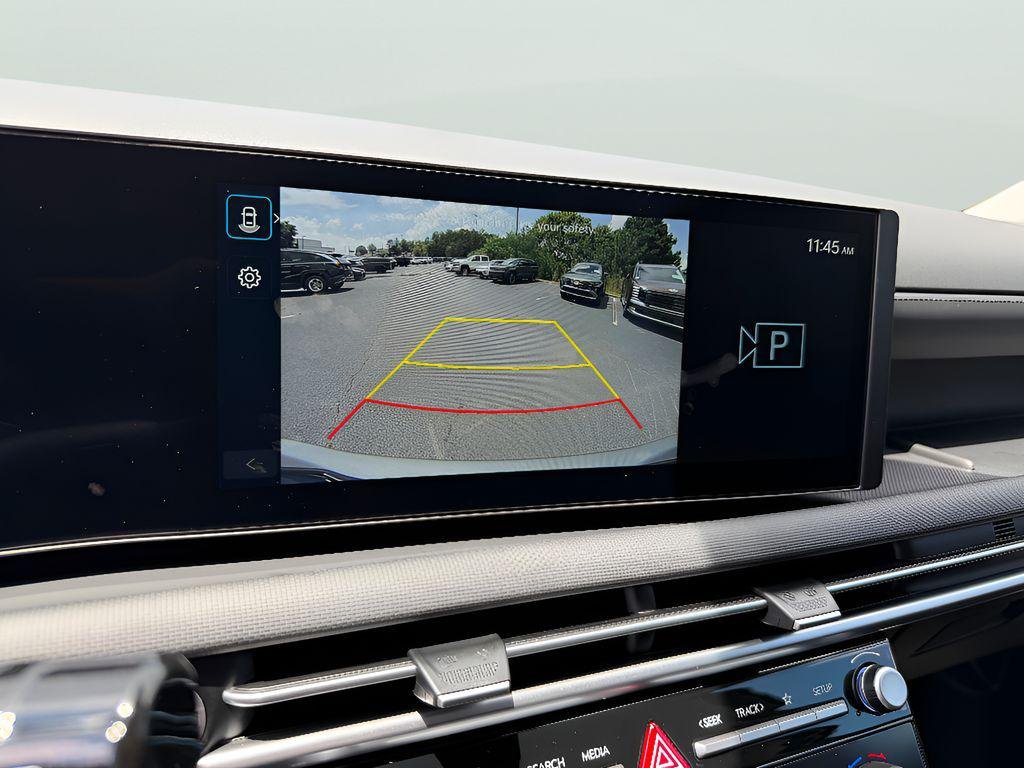 New 2026 Shimmering Silver Hyundai SEL FWD image 27