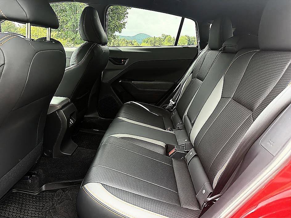 Used 2026 Lithium Red Pearl Subaru Wilderness image 6