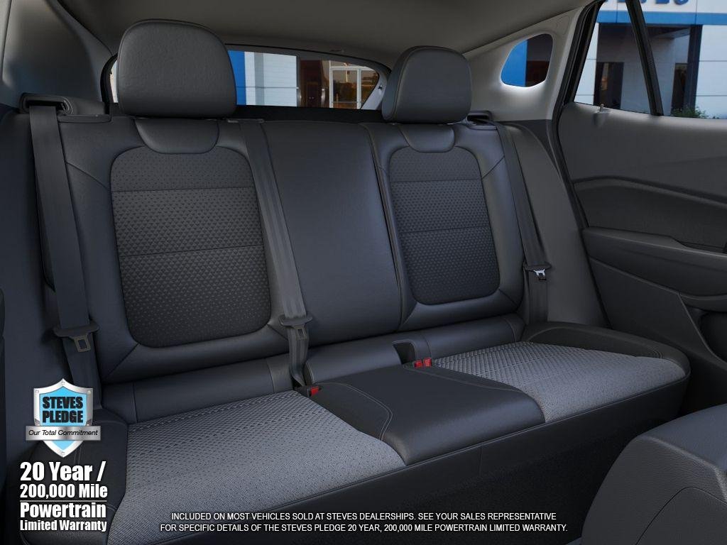 2026 Chevrolet Trax LT - Photo 17