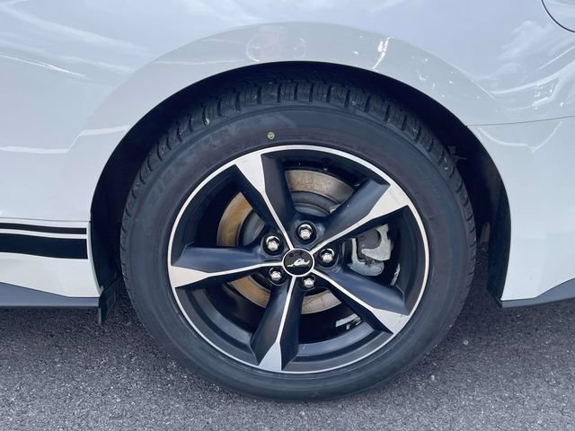 Certified Used 2023 Oxford White Ford GT Premium image 30