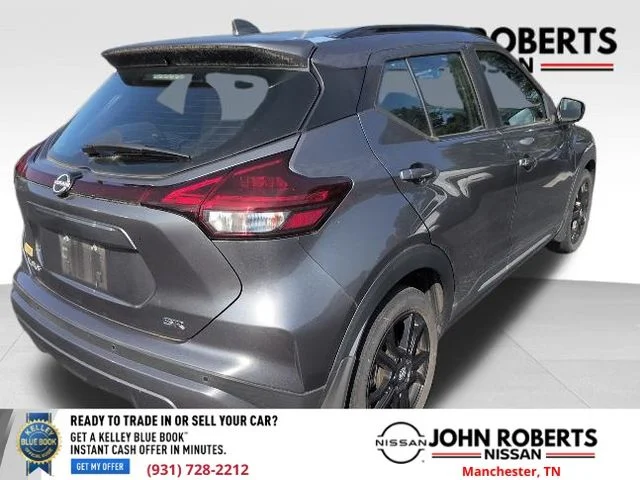 Used 2023 Gray Nissan SR image 8