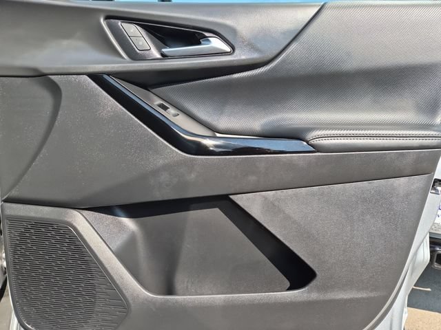 2025 Chevrolet Equinox LT - Photo 28