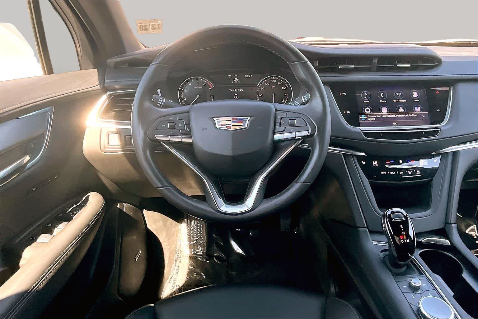 Pre-Owned 2024 Cadillac XT6 FWD Luxury