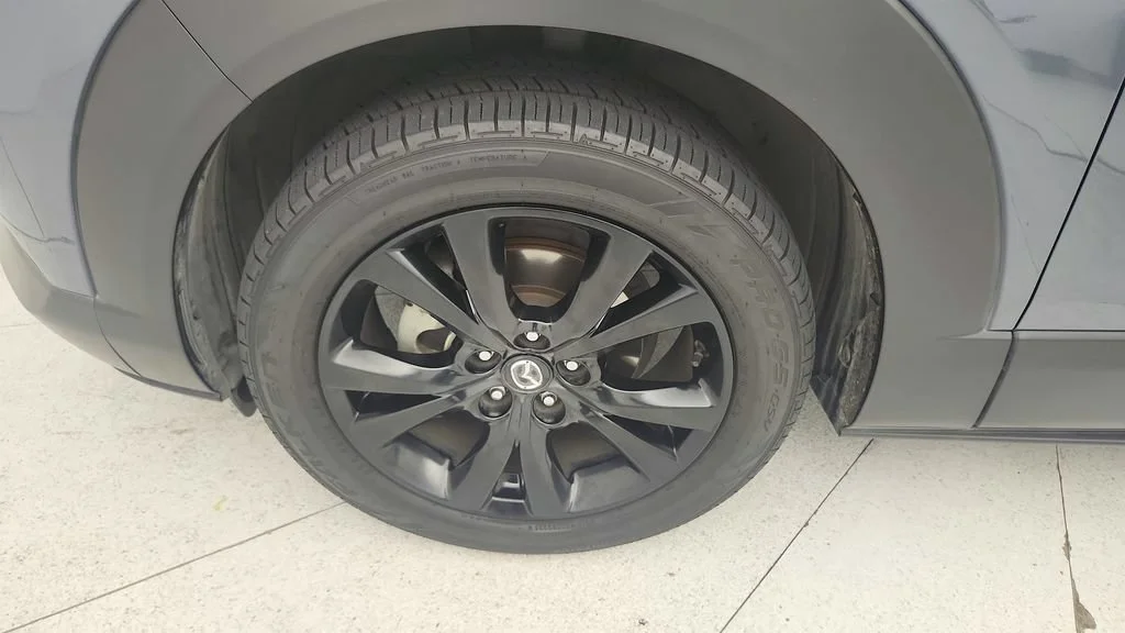 Used 2023 Gray Mazda 2.5 S Carbon Edition image 25