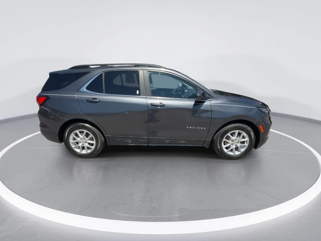 Used 2023 Gray Chevrolet LT image 9
