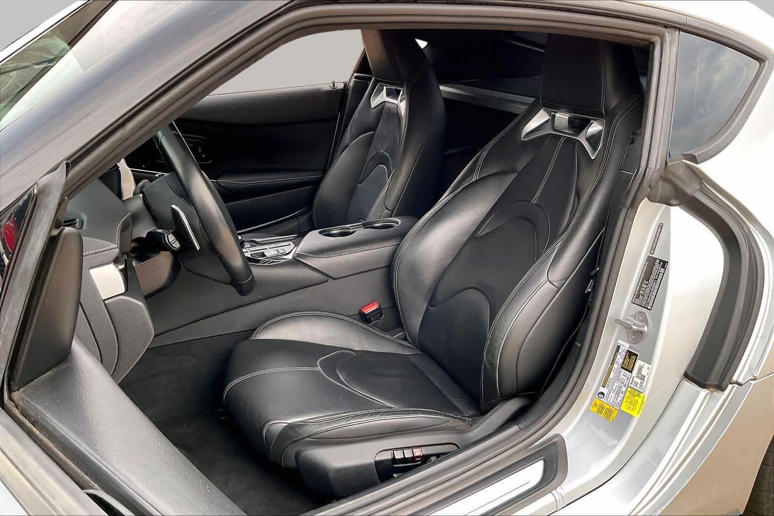 Used 2020 Tungsten Toyota 3.0 Premium image 9