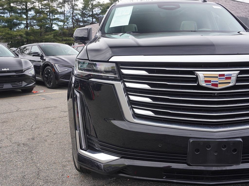 Used 2023 Black Cadillac Premium Luxury Platinum image 18