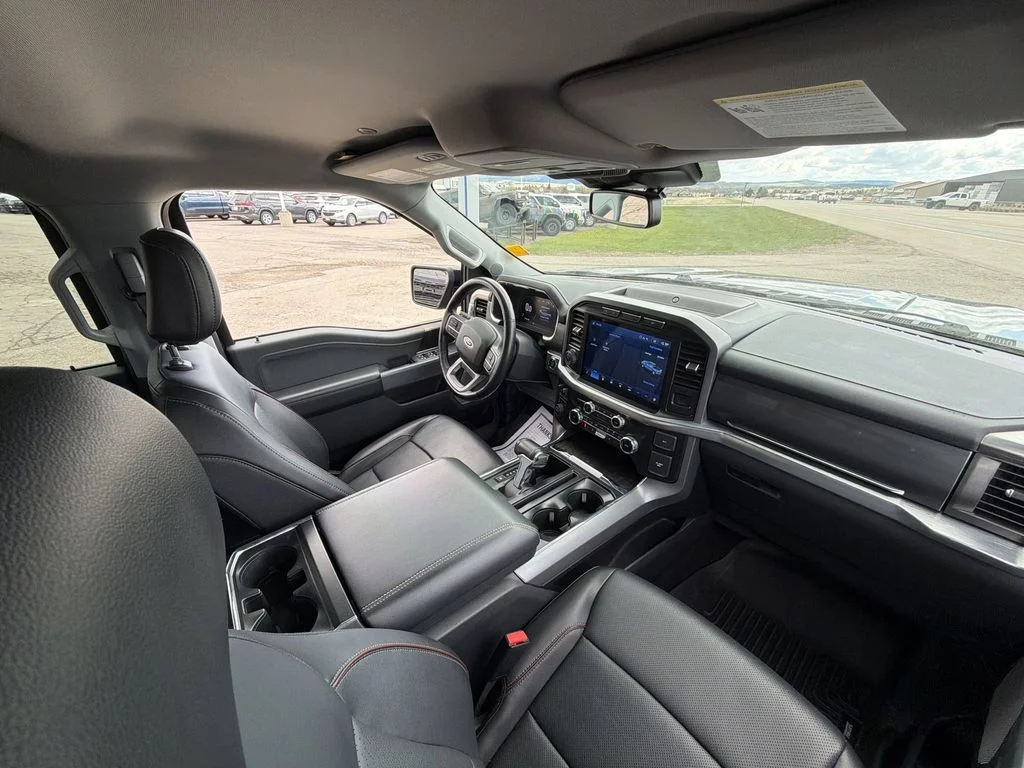 Used 2022 Gray Ford Lariat image 12