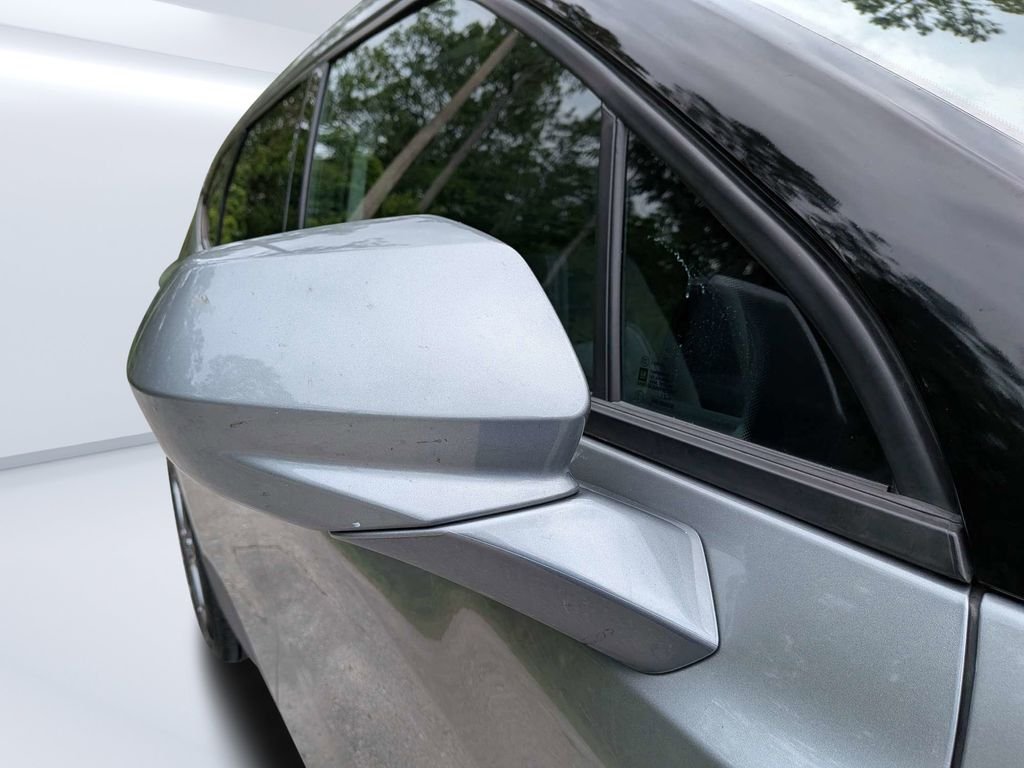 Used 2023 Gray Chevrolet LT image 11