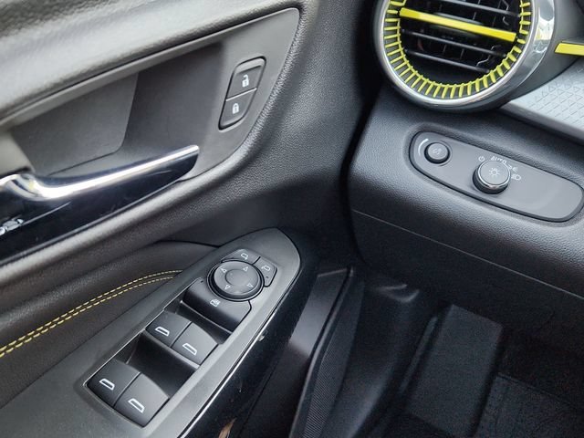 2026 Chevrolet Trax LT - Photo 22