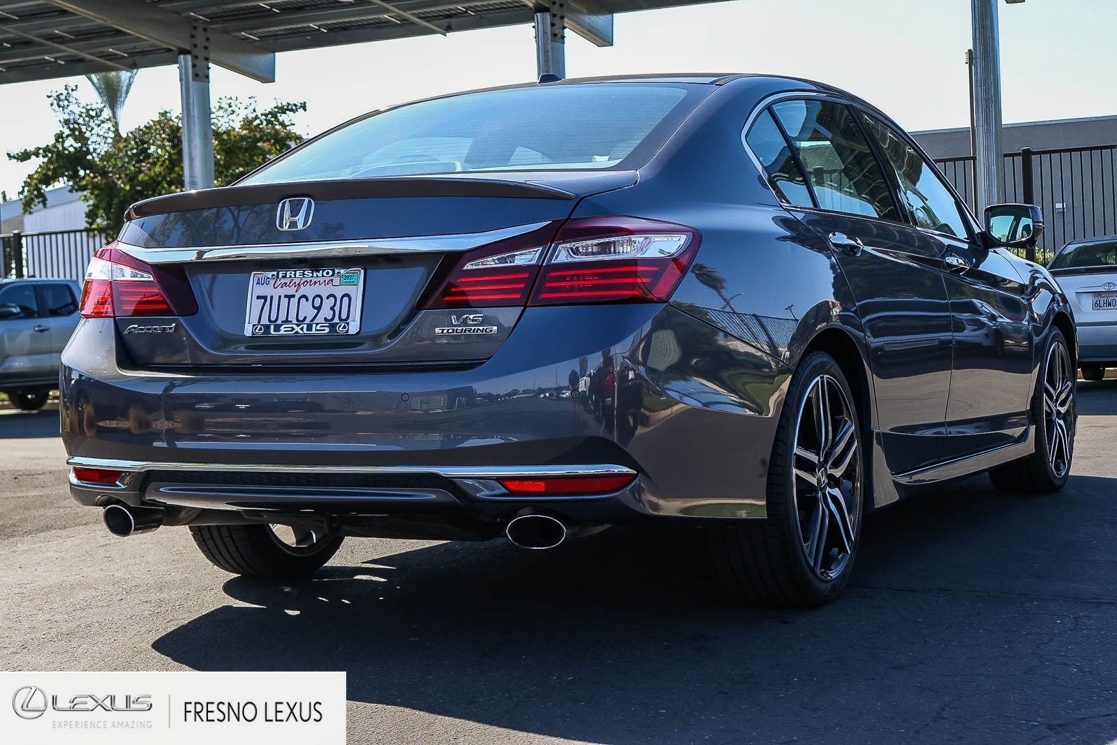 Used 2017 Gray Honda Touring image 6