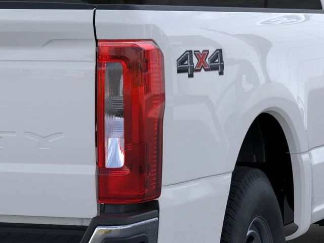New 2026 Oxford White Ford F-250® XL image 21
