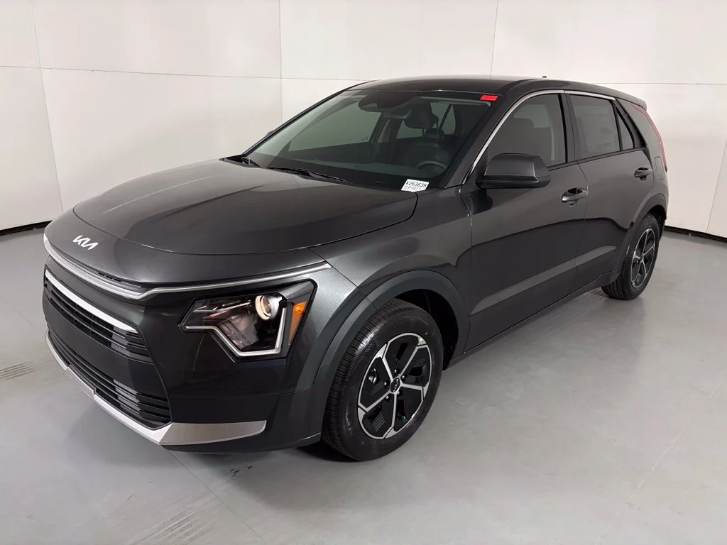 New 2026 Gray Kia LX image 4