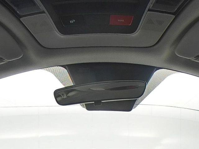 New 2026 White Hyundai SE AWD image 41