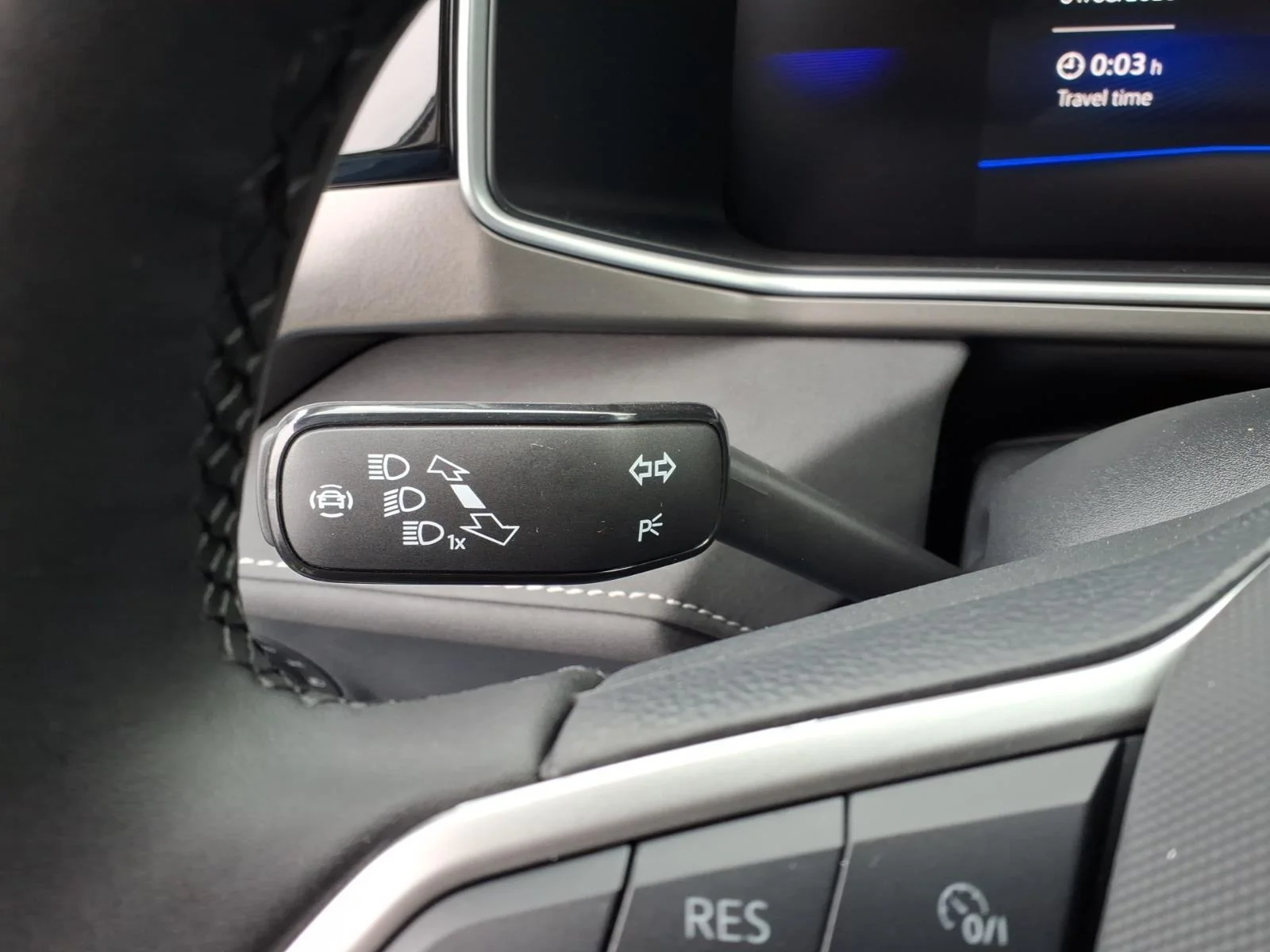 New 2026 Deep Black Pearl Volkswagen SE BLACK 4MOTION image 14