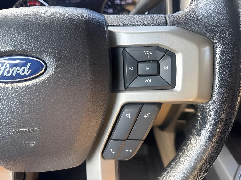 Used 2021 White Ford Lariat image 17