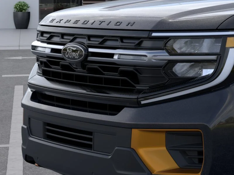 New 2026 Agate Black Metallic Ford Tremor® image 40