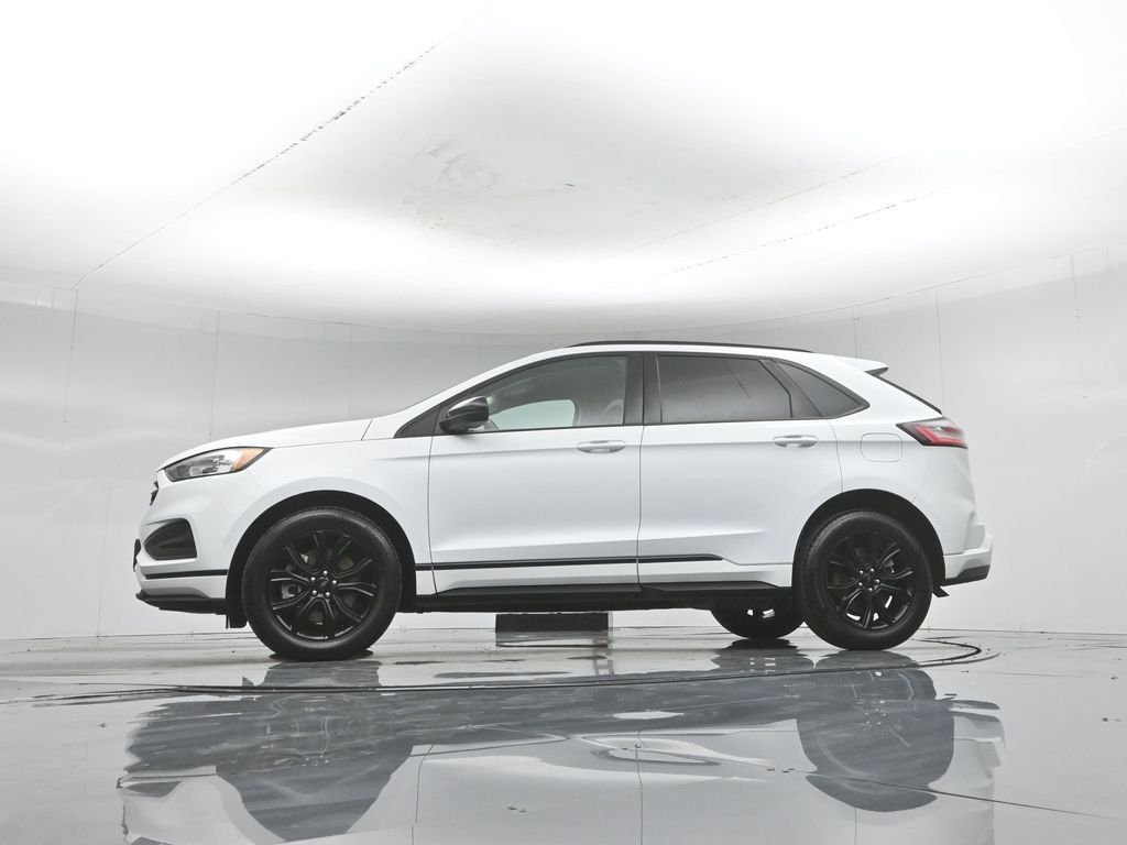 Certified Used 2022 White Ford SE image 52