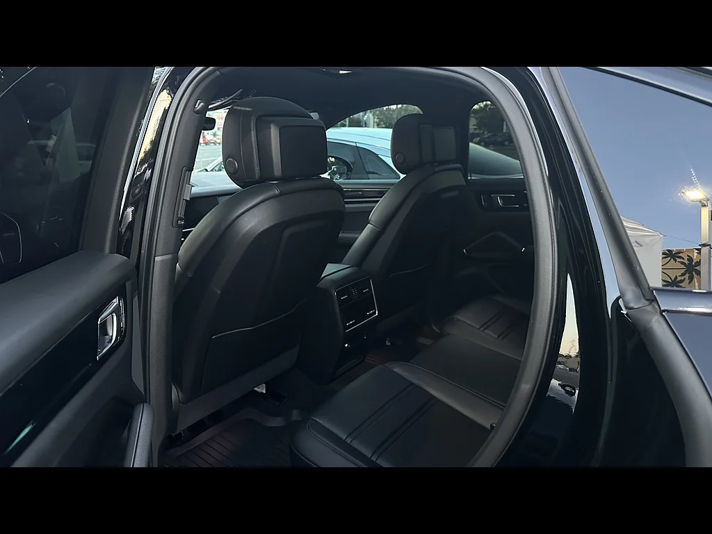 Used 2023 Black Porsche S Coupe image 7