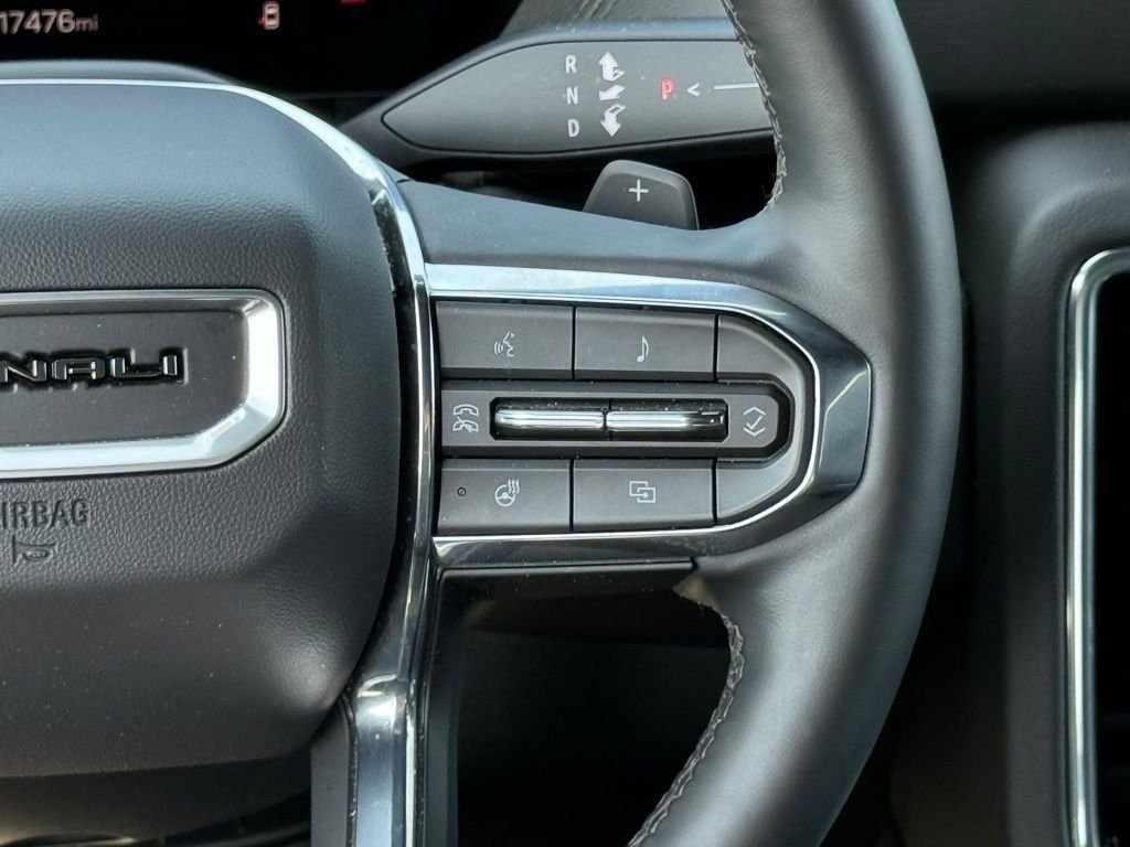 Used 2025 Black GMC Denali image 28