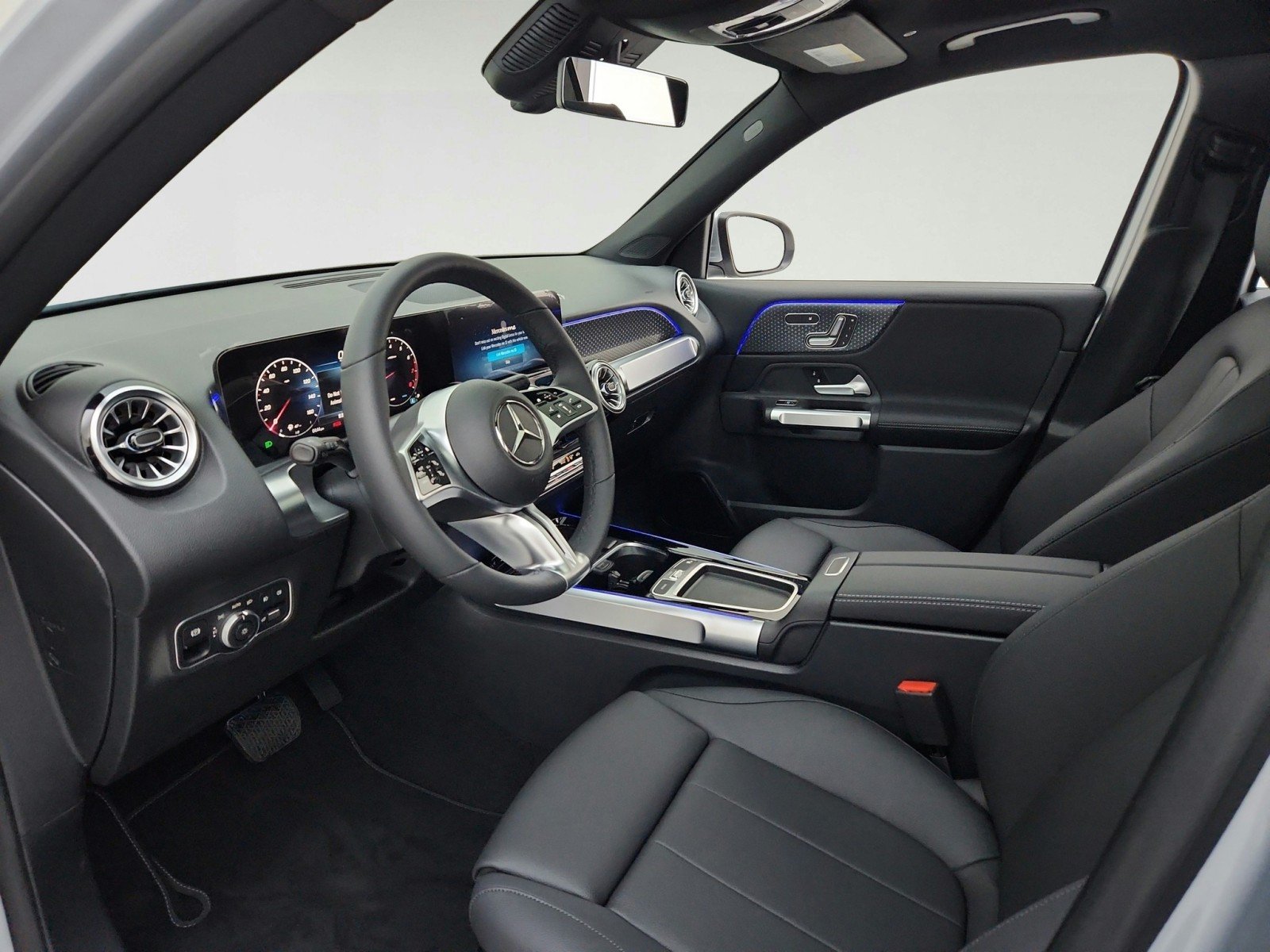 New 2026 Cirrus Silver Metallic Mercedes-Benz GLB 250 SUV image 16