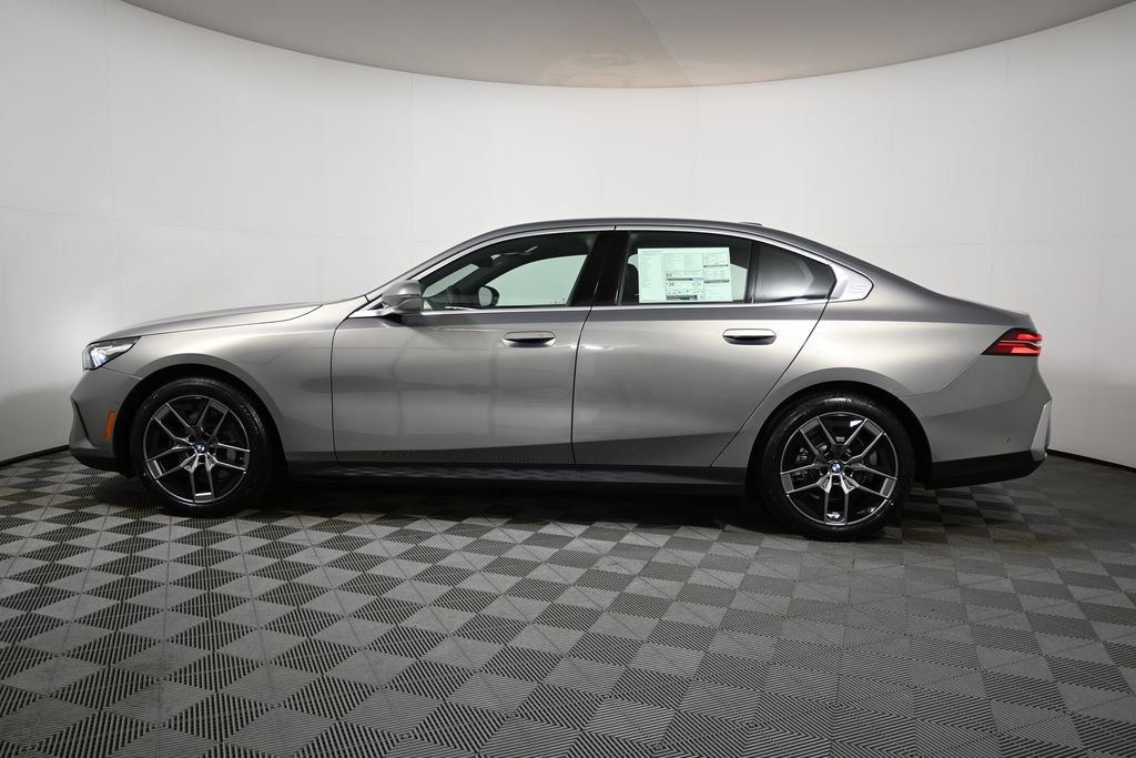 Used 2026 Gray BMW 530i xDrive image 2