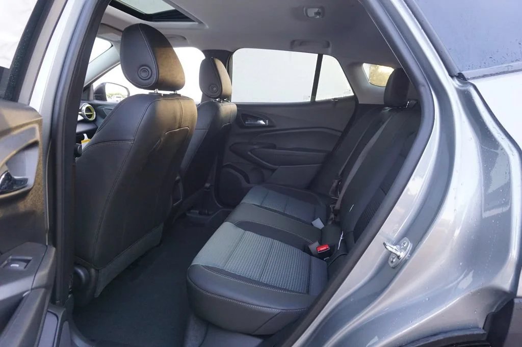 2026 Chevrolet Trax LT - Photo 11